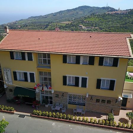 Residence Elvira Diano Marina Exterior photo
